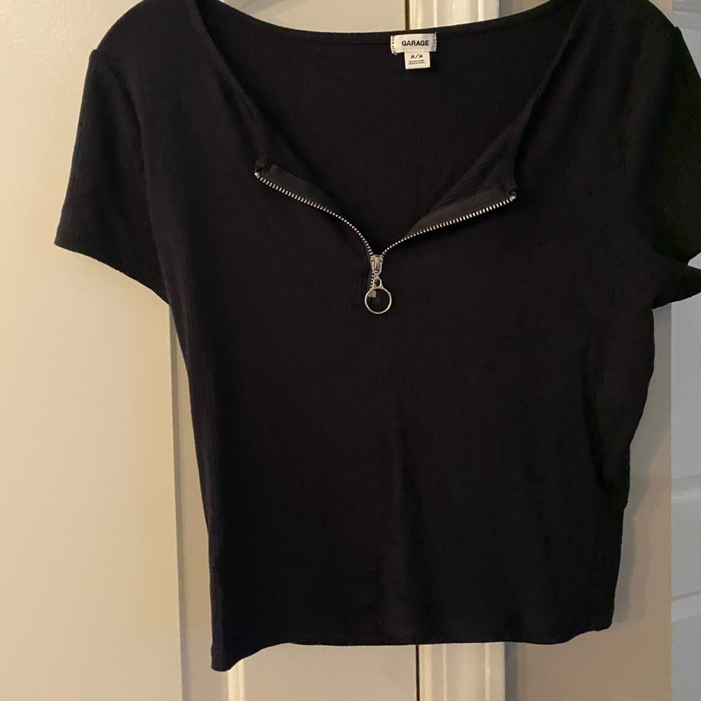 Black crop top